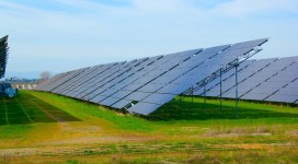 photodune-4660088-solar-panels-m-1200x661