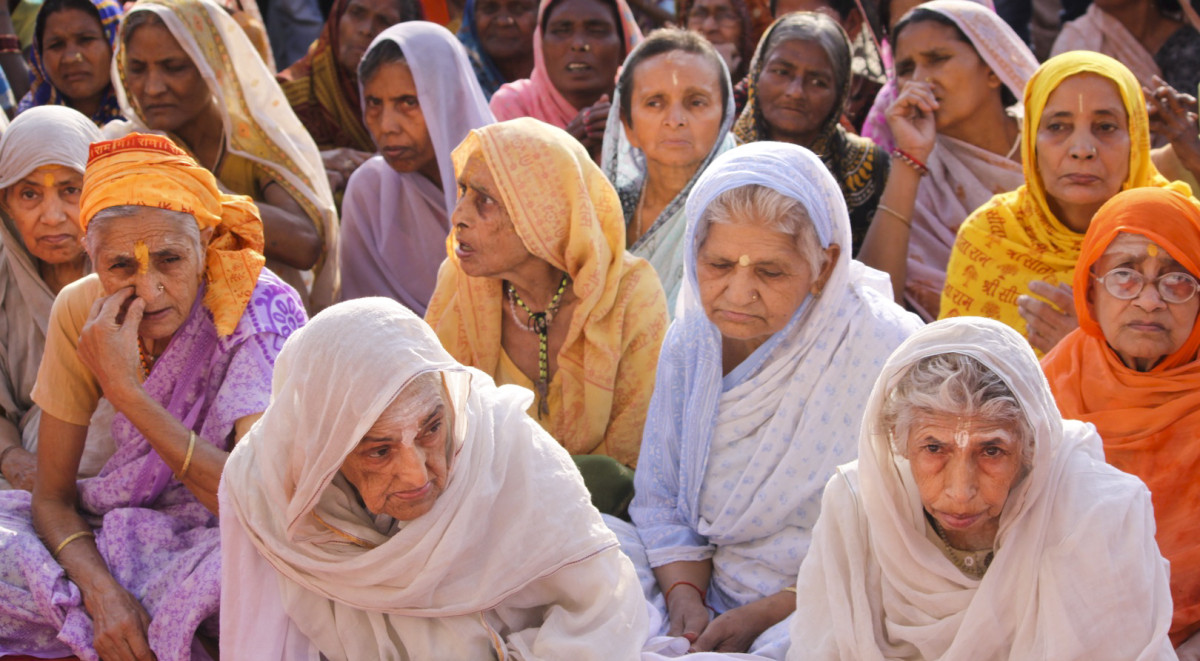 widows-india-vrindavan